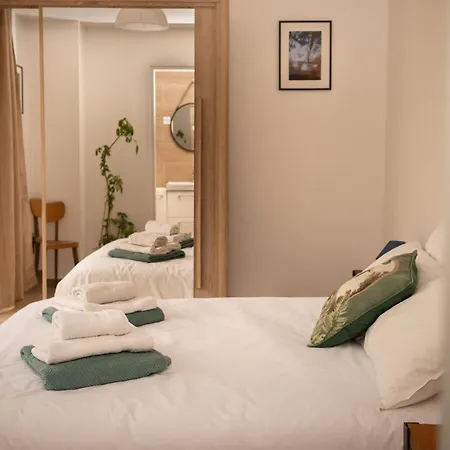 Pierre Blanche Le Calme A 5mn Du Centre Willa Nîmes